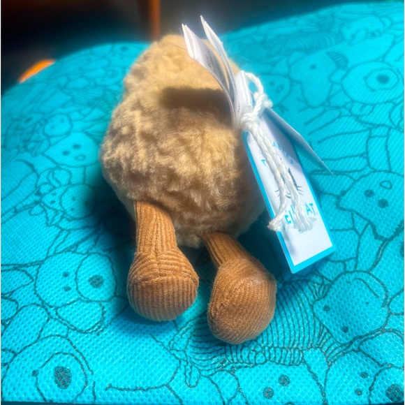 BNWT JELLYCAT I AM AMUSEABLE PEANUT BAG CHARM SO CUTE! - Picture 9 of 16